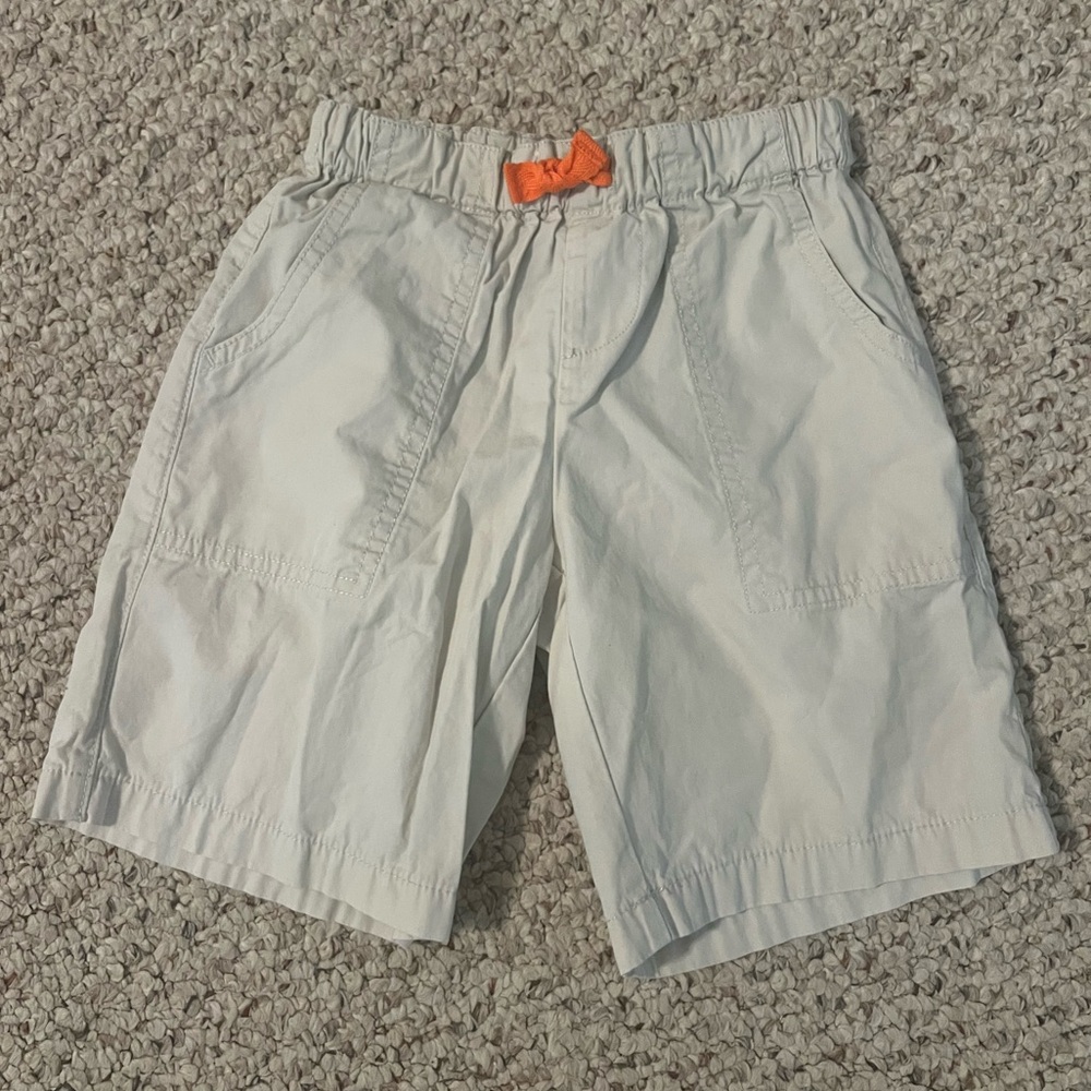 Boys Nautica shorts. Size 4T.